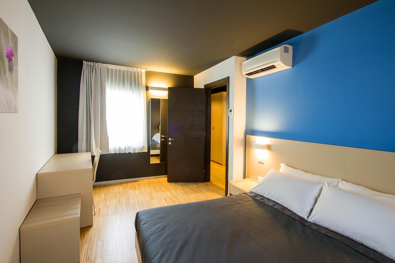 Residence Bleu San Dorligo della Valle Eksteriør billede